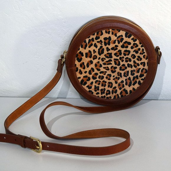 NEW Most Wanted USA Circle Crossbody Bag in Cheetah Calf Hair Brown Crossbody - Picture 1 of 14